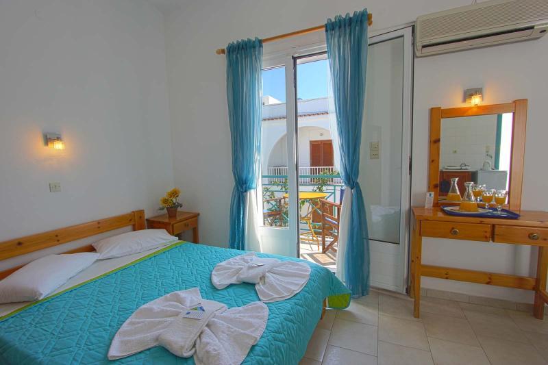 La Selini Hotel Parikia  Ngoại thất bức ảnh